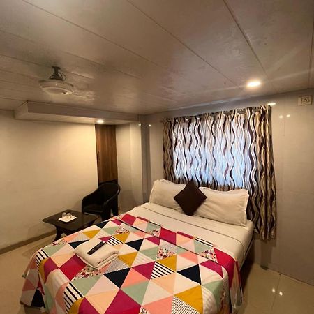 Hotel Havana 뭄바이 외부 사진