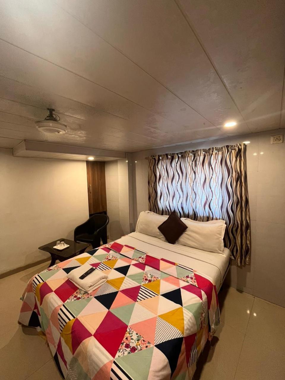 Hotel Havana 뭄바이 외부 사진
